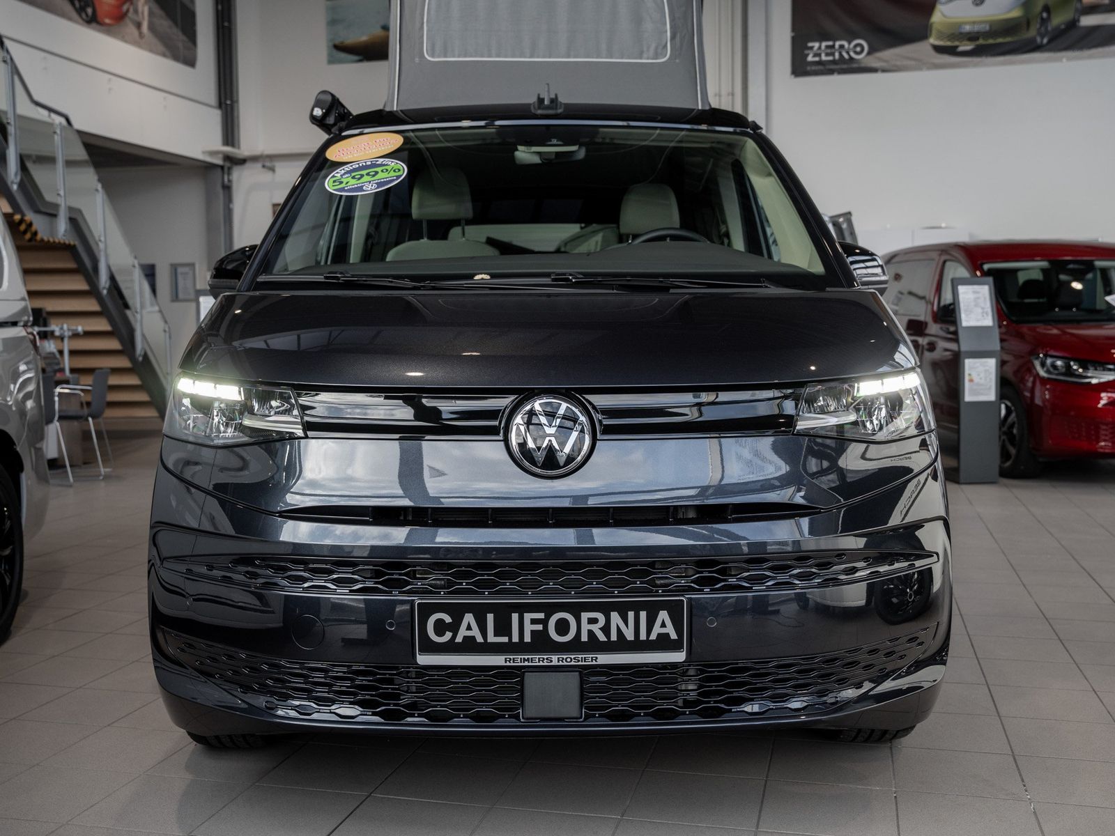 Volkswagen T7 California Coast 2.0TDI NAVI+AHK+RFK+PLA imagem 3