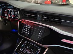 Fahrzeugabbildung Audi RS6 Avant 4.0 TFSI quattro (PANO/B&O/SI-LÜFT/ACC