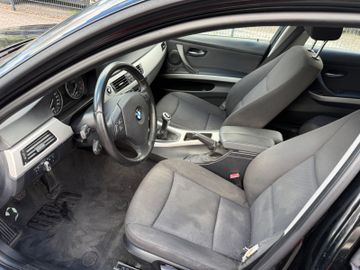 BMW 318 - 8