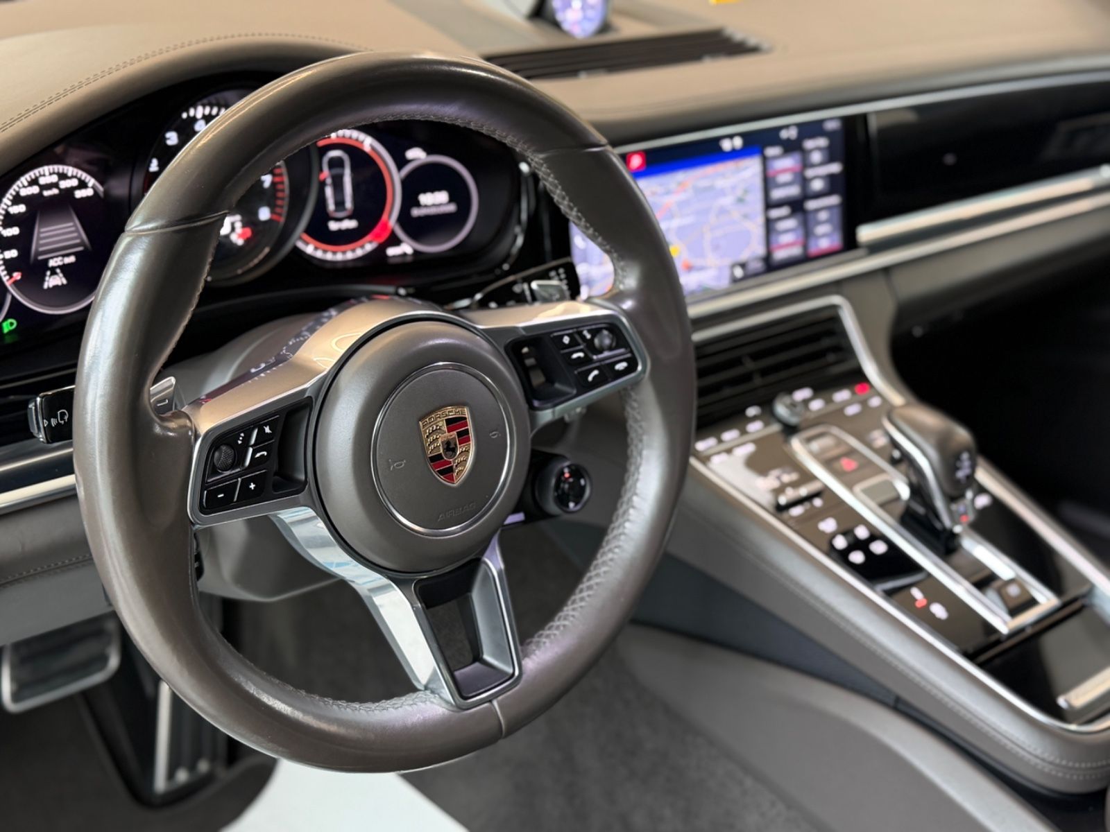 Panamera Turbo 21" ACC Matrix 4xMemory