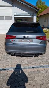 Audi S3 2.0 TFSI S tronic quattro - - Audi S3 mit Benzin-Antrieb: Limousine