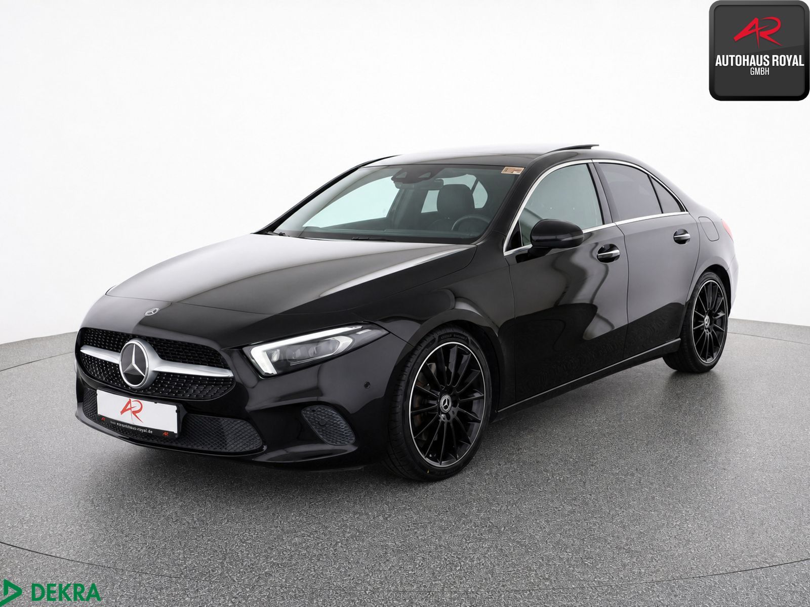 MERCEDES-BENZ A 250 Limousine 4M AMG 19Z PANO,MULTIBEAM,DISTRO