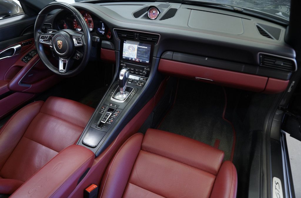 Porsche 991
