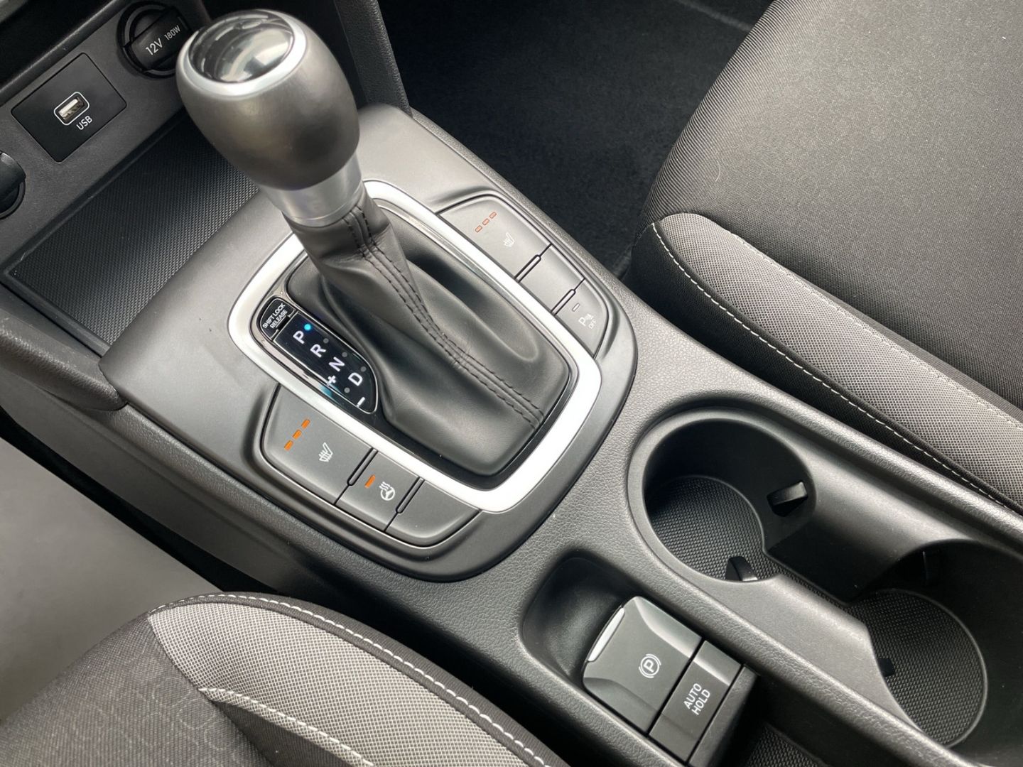 KONA 1.6 GDI Trend Hybrid 2WD AHK/Kamera/LED/Nav