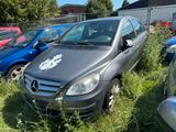 Mercedes-Benz 180 CDI+AUTOMATIK+KLIMAAUTOMATIK - Gebrauchtwagen mit Automatik bis 2.000 Euro