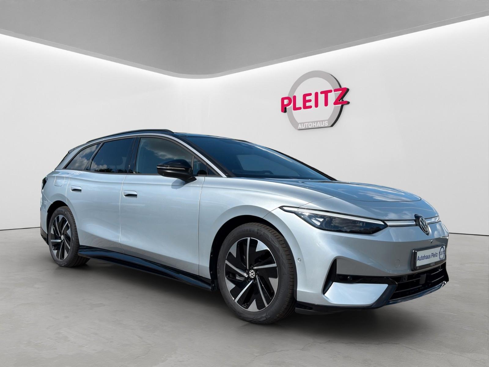 Volkswagen ID.7 Tourer Pro S 210 kW AHK PANO HUD IQ.LIGHT