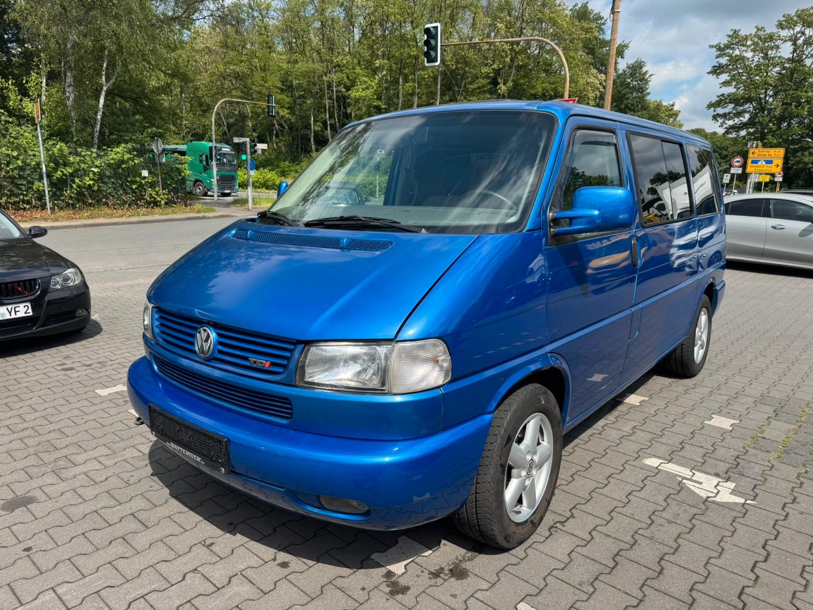 Volkswagen T4 Caravelle 2,5-l-Diesel TDI 111kW AHK