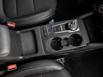 Ford Kuga Titanium X AHK schwenkbar el. HECKKLAPPE