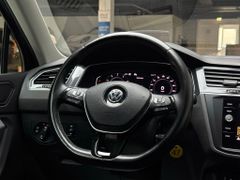 VW Tiguan 1.5 TSI IQ.Drive19-Zoll  AHK Head up LED