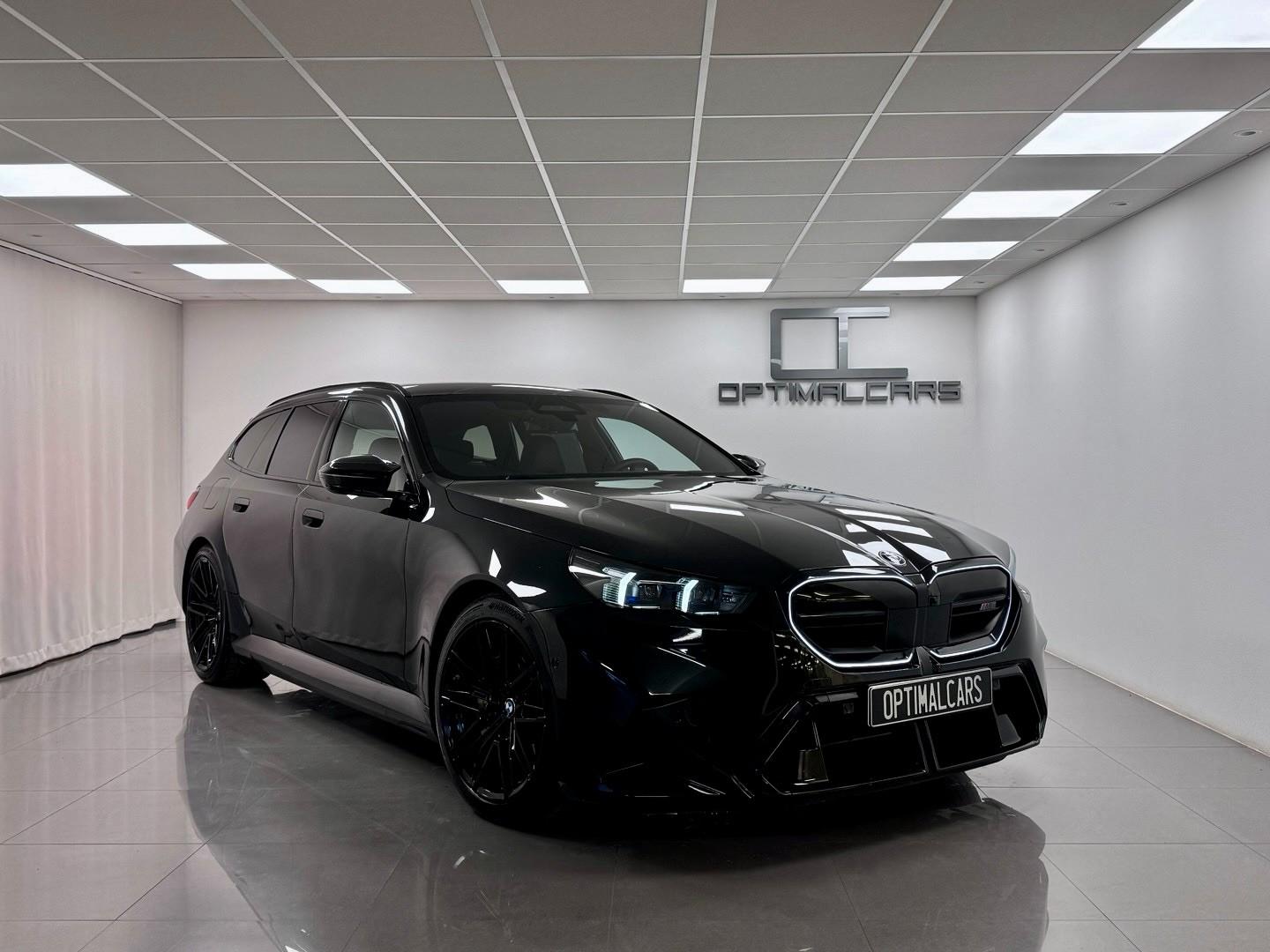 BMW M5 Touring CERAMIC Ultimate-Pack NP: 111.992€