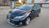 Toyota Auris SW, 2.0 D4D , Leder, Panorama , 171000km - Toyota Auris mit Diesel-Antrieb: 2.2