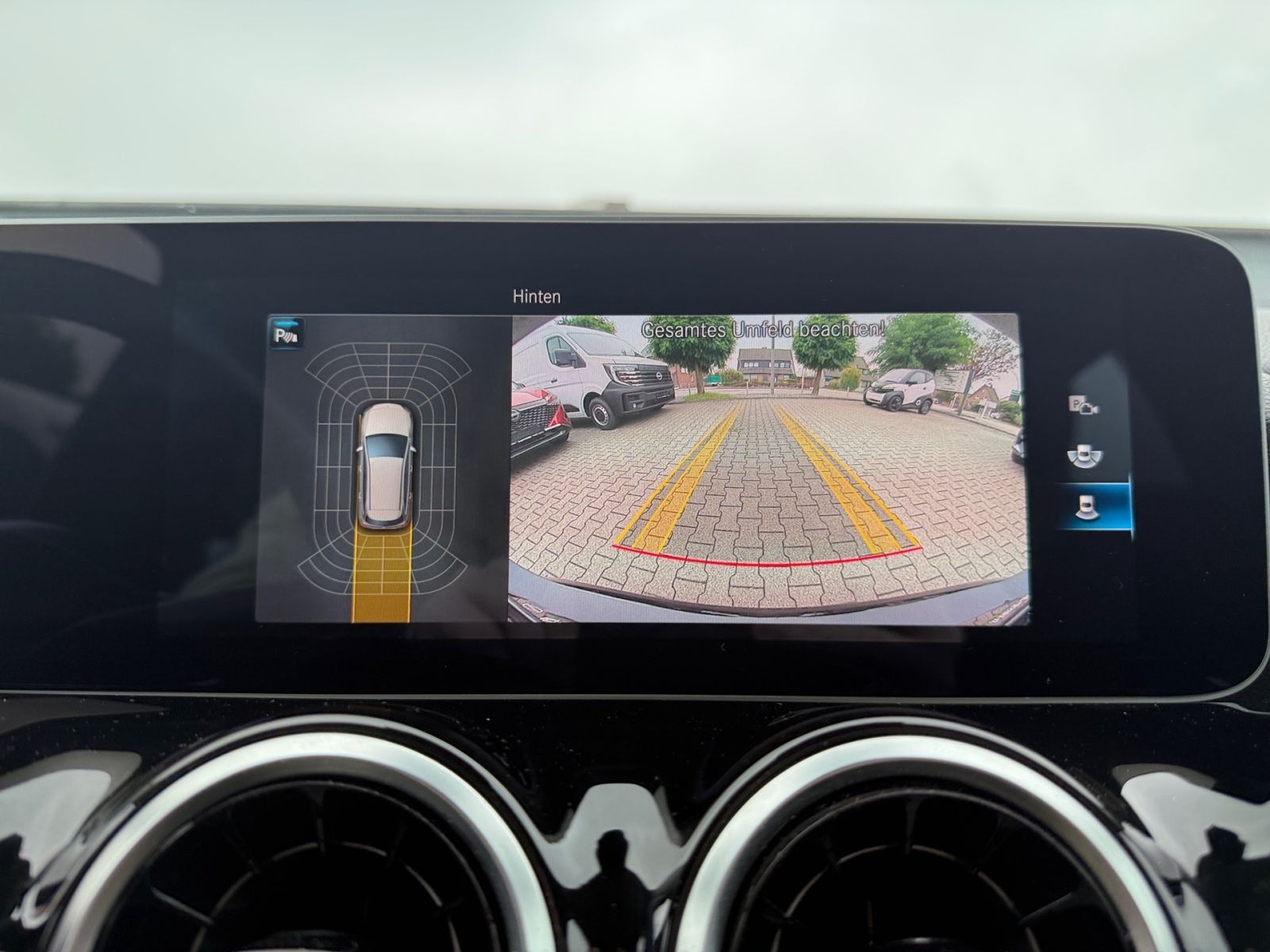 Fahrzeugabbildung Mercedes-Benz B 220 AUTOMATIK *AMG-LINE*BURMESTER* MEMORY*