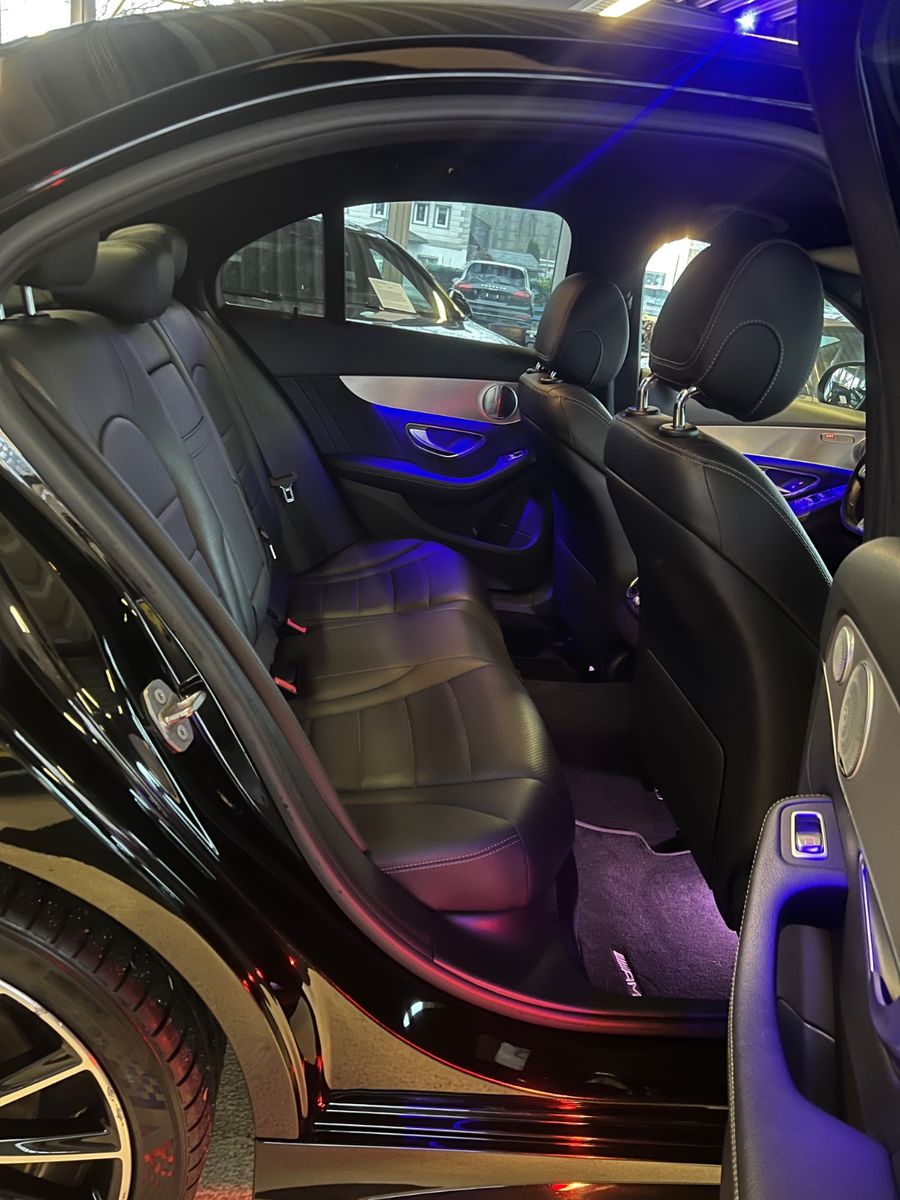 Fahrzeugabbildung Mercedes-Benz C 300 d Lim. AMG LINE DIGITALTACHO*HEADUP*CARBON