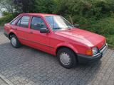 Ford FORD Escort 1,4i CL - Oldtimer - Ford Escort: 1.4
