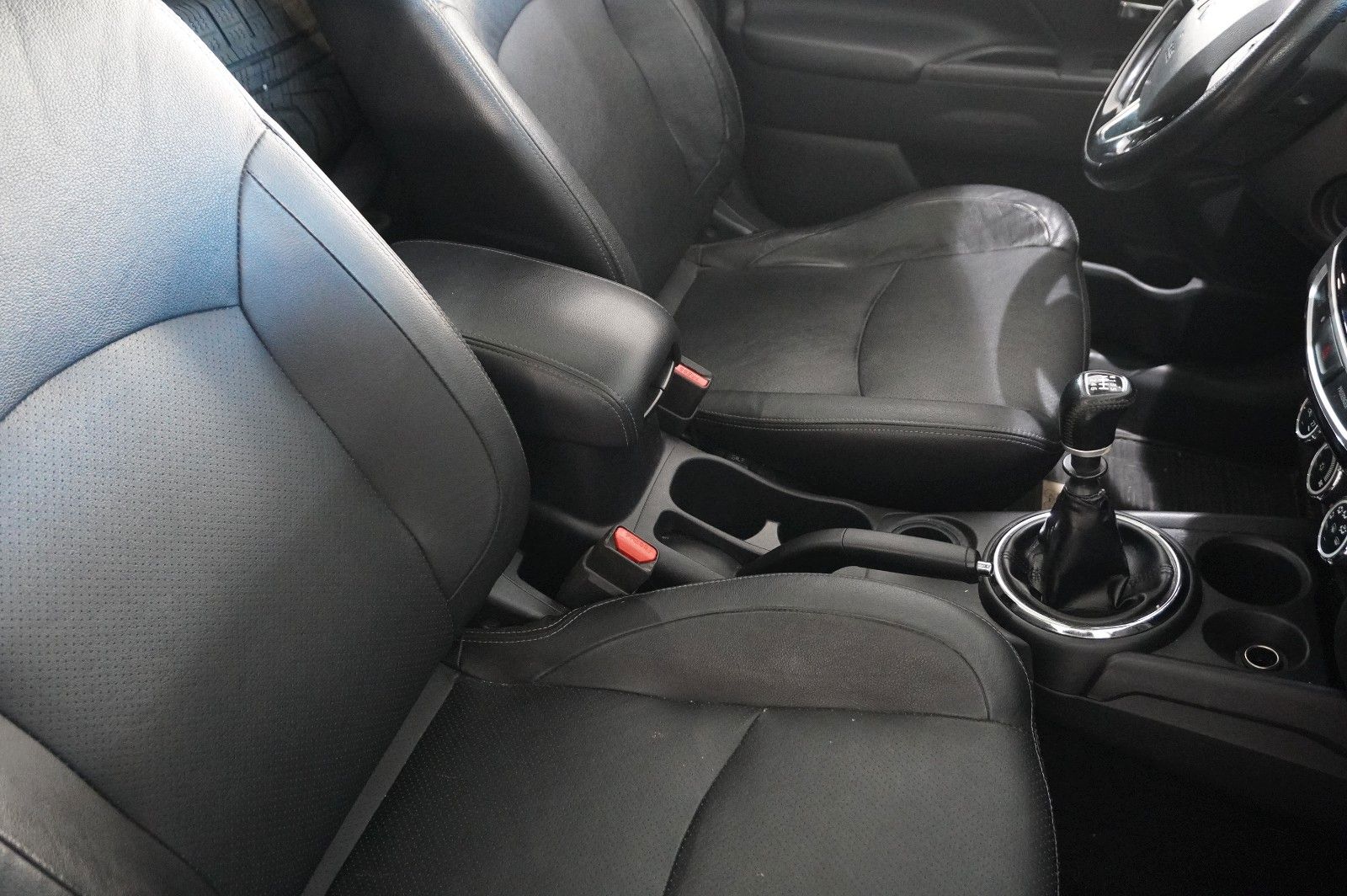 Fahrzeugabbildung Mitsubishi ASX 1.6D TOP 2WD NAVI/LED/KAMERA/PANO./SHZ/AHK