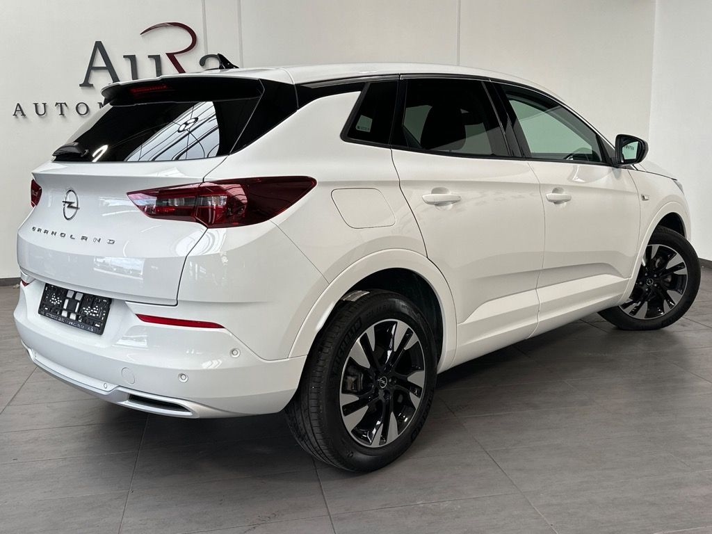 Fahrzeugabbildung Opel Grandland 1.5 D Automatik Elegance NAV+MATRIX
