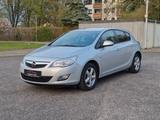 Opel Astra J Lim. 5-trg. 150 Jahre Opel - Opel Astra: 150 Jahre