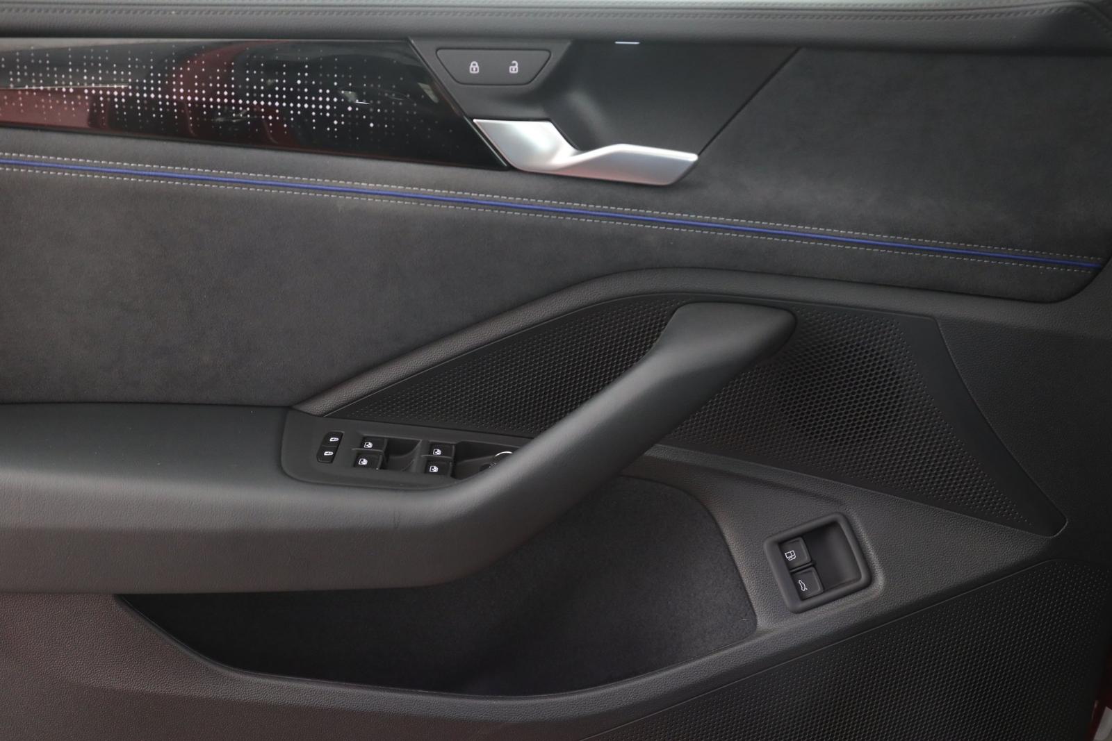 Volkswagen Passat 1.5 TSI DSG eHybrid R-Line PANO, миниатюра 17