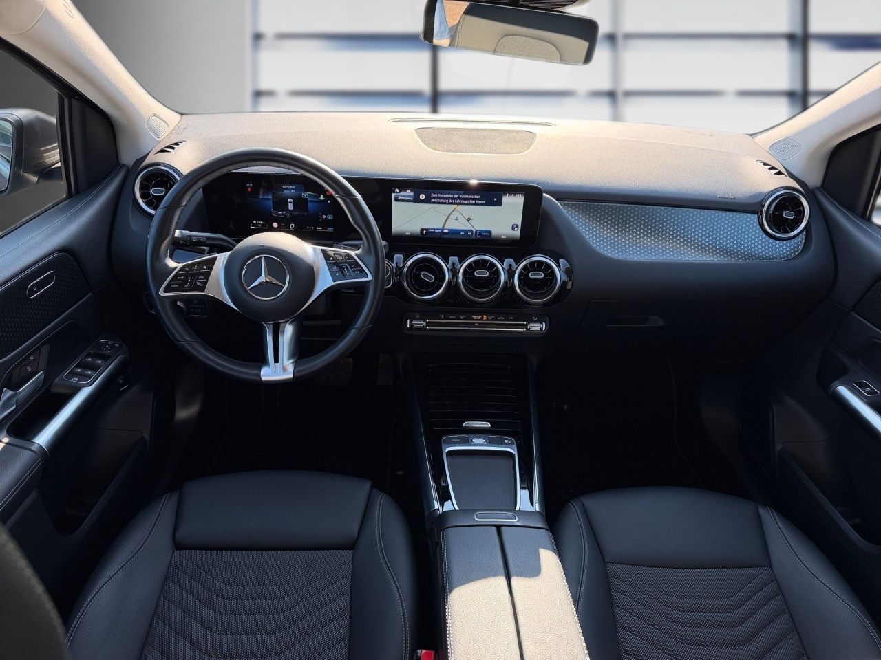 Fahrzeugabbildung Mercedes-Benz B 180 PROGRESSIVE+AHK+LHZ+LED+EL.HECKKL+TOTWINK+