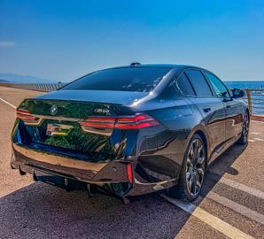 صورة 9 لـ 2023 BMW I5