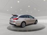 Hyundai i30 cw 1.4 T-GDI Style 2xKlima AUT DynLicht Kam. - Hyundai i30 mit Benzin-Antrieb: Kombi, Automatik