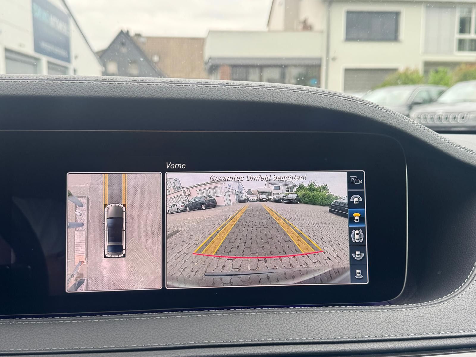 Fahrzeugabbildung Mercedes-Benz S 560 e L AMG-LINE+MEMO+LED+BURM+360°+HEAD-UP+