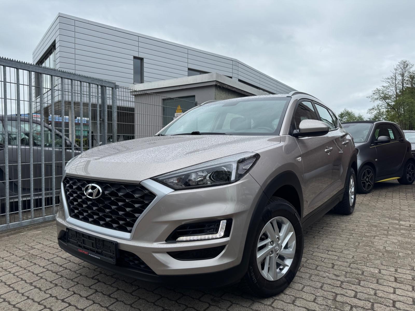 Hyundai Tucson Select 2WD NAVI KAMERA AHK SITZHEIZUNG
