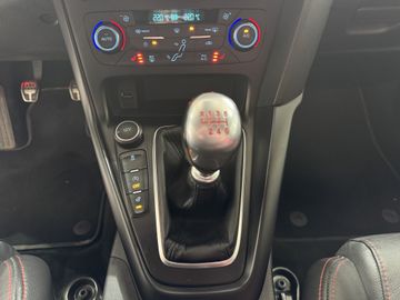 Ford Focus Turnier ST 250PS