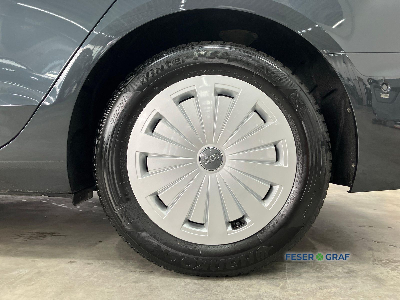 Audi A4 - Bild 9