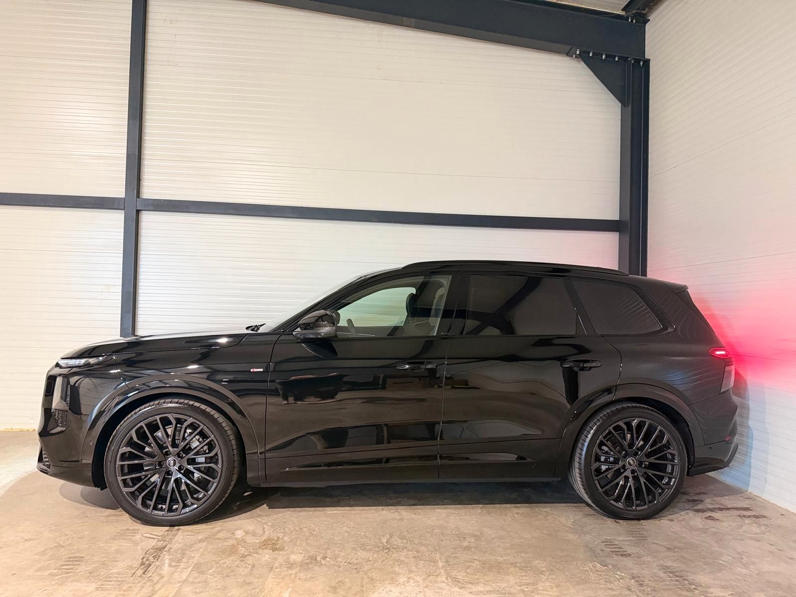 Audi Q7 220 kW TDI 7-SEAT/TECHPRO/23"/PANO/HUD/S-SEAT imagem 3