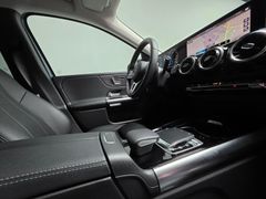 MERCEDES-BENZ B200 LED/360°/Leder/AHK/El.Sitz/El.Heck/ScheckMB