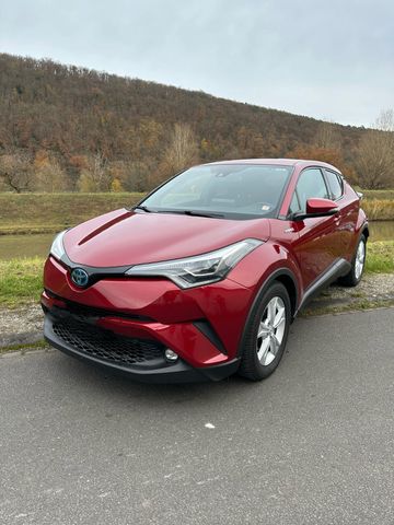 Toyota C-HR 1.8-l-VVTi Hybrid Team Deutschland Team...