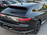 Volkswagen Arteon 2.0 TDI SCR 147kW DSG 4MOTION R-Line ... - VW Arteon Gebrauchtwagen in München