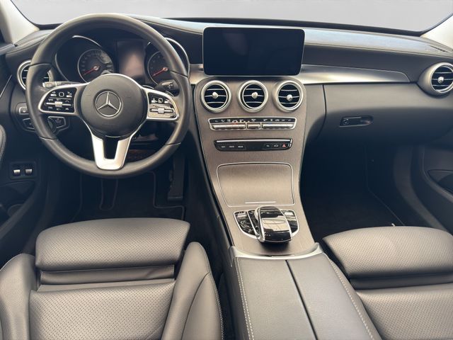 Fahrzeugabbildung Mercedes-Benz C 300 e T Avantgarde+Distronic+360+Leder+HUD+AHK