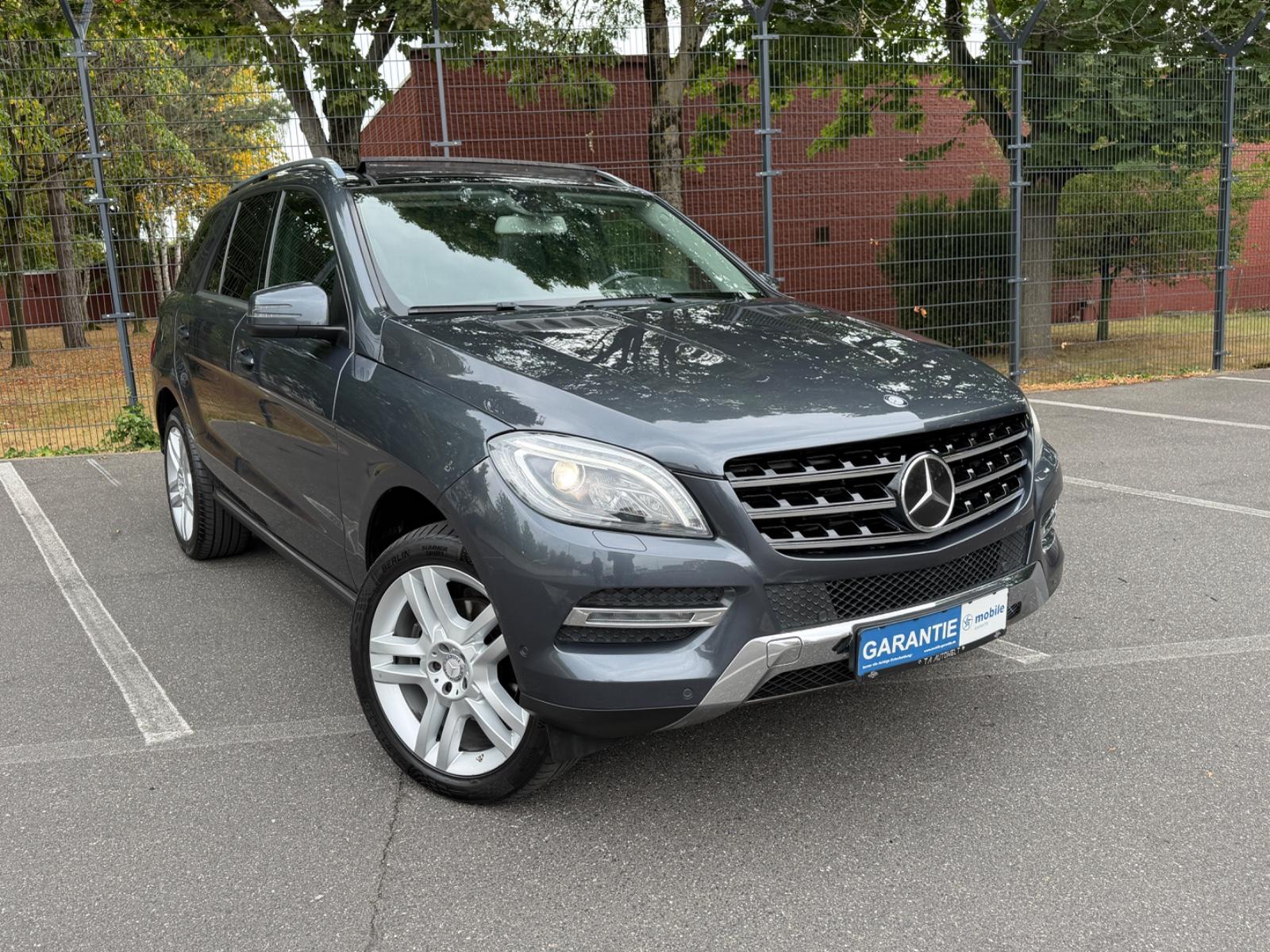 Mercedes-Benz ML 350 CDI BlueTec 4Matic*Panorama*20Zoll*Top*