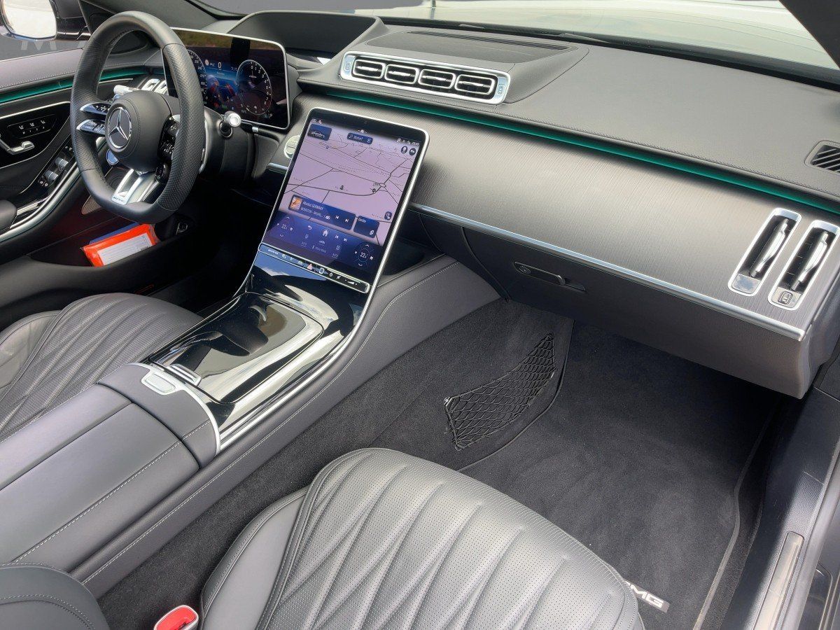 Fahrzeugabbildung Mercedes-Benz S 63 E-Perf. AMG/Fond-Ent./Pano/Burm./Distr./HuD