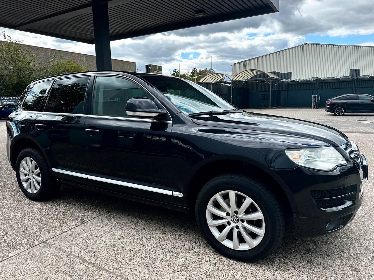 Volkswagen Touareg 2009 — photo 9