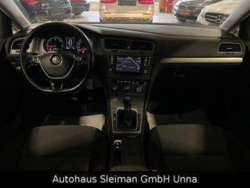 Volkswagen Golf - 9