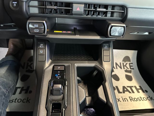 Toyota RAV 4 Style 2,5l Plug-In