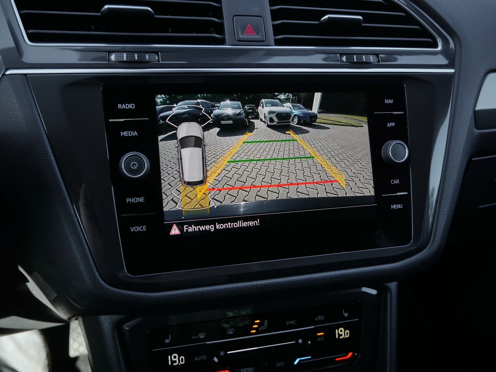 Volkswagen Tiguan Allspace - Bild 15