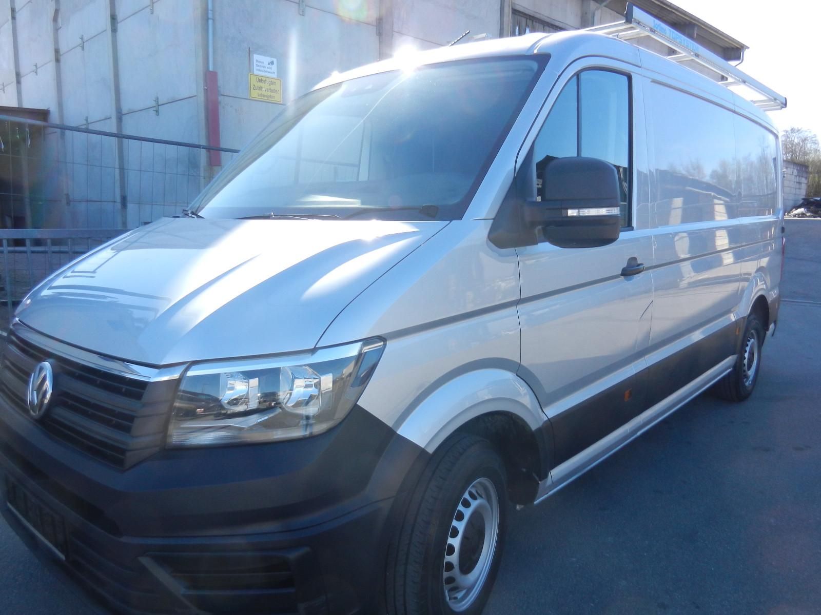 Volkswagen Crafter Kasten Kasten 35 mittellang FWD
