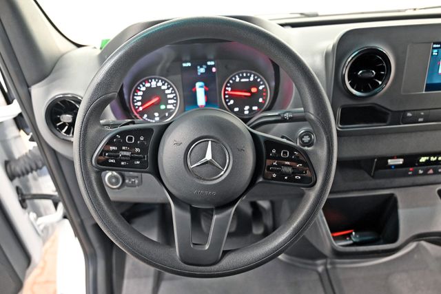 Fahrzeugabbildung Mercedes-Benz Sprinter 317 CDI/43 LR Maxi Automatik MBUX #T065