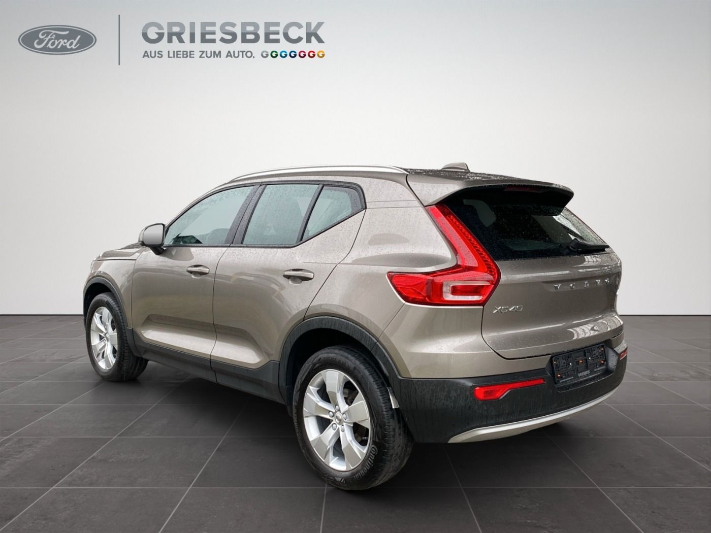 Volvo XC40 Momentum Pro WiPa LED RFK DAB StHzg foto 4