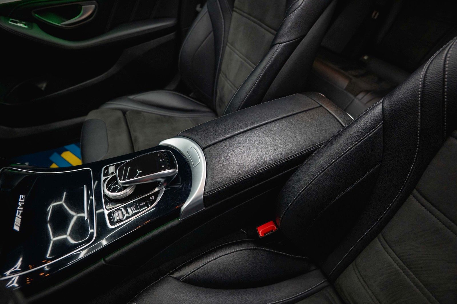 Fahrzeugabbildung Mercedes-Benz C 63 S T AMG Performance *Pano*Burmester*LED*