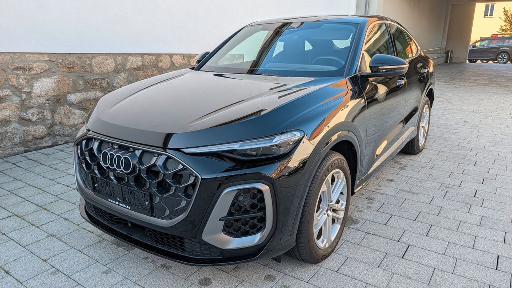 Image of Audi Q5
