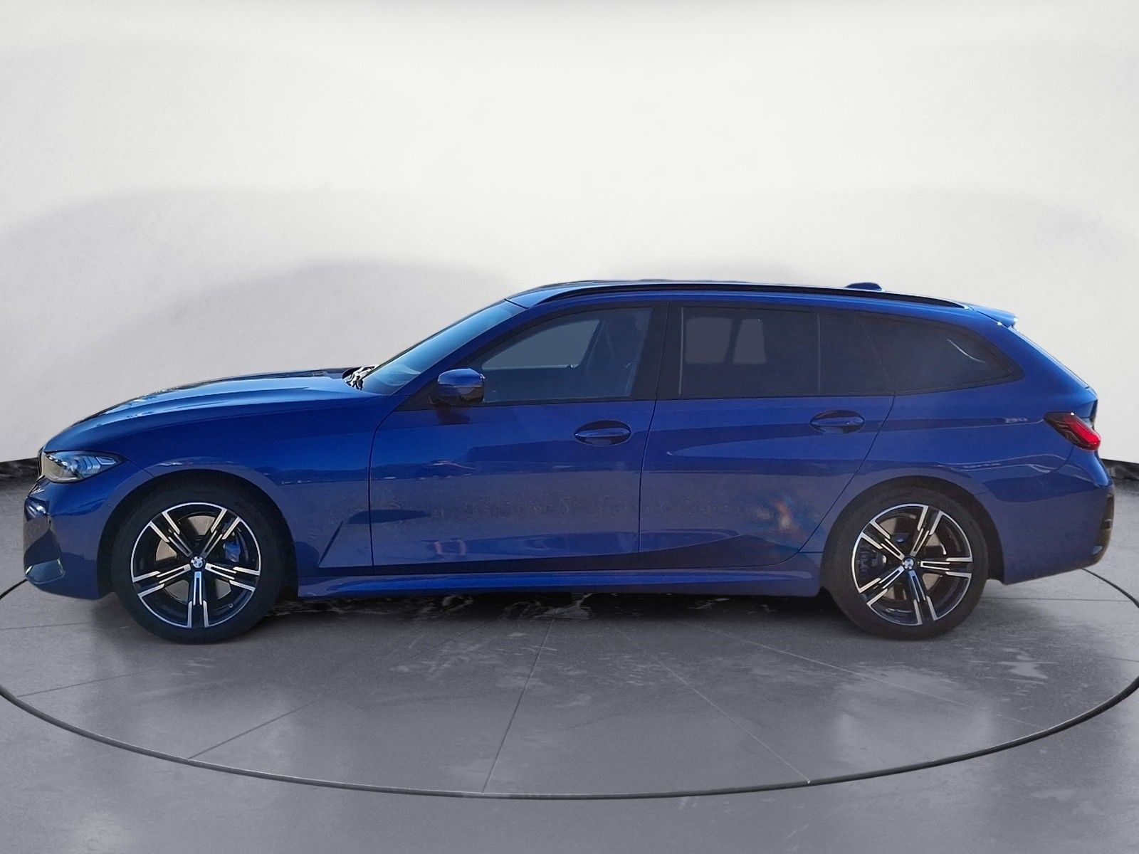 BMW 318i Touring M SPORT Driving Assistant Parking P foto 3