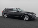 BMW 520d Luxury Line Panorama HUD DAB DispKey 19Zoll - BMW 520: Luxury