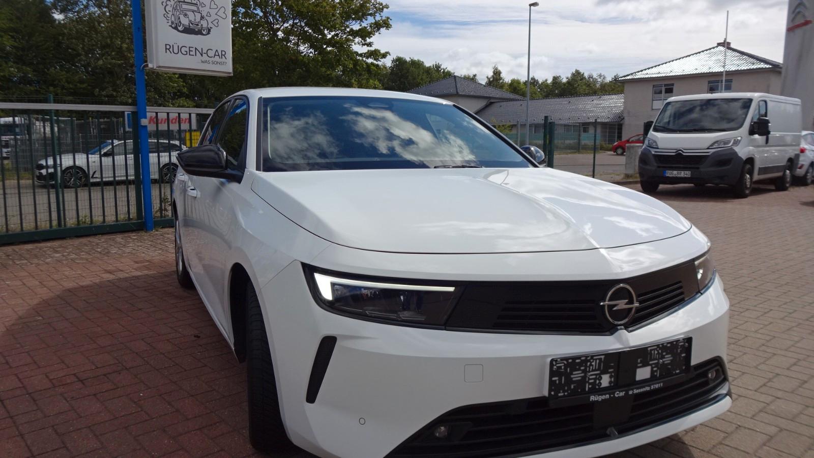 Opel Astra 1.2 Turbo Edition