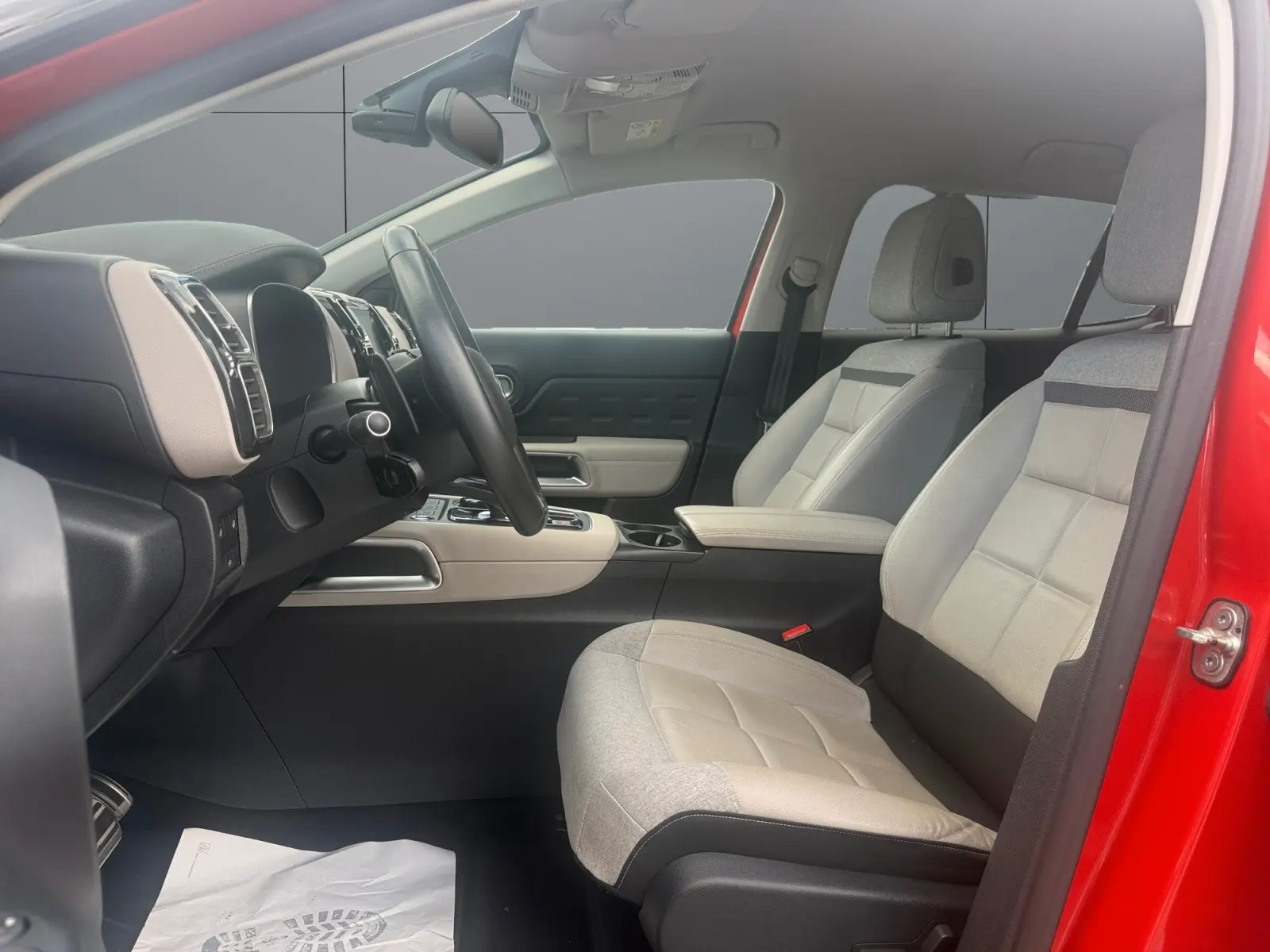 Citroën C5 Aircross Shine - Navi - 360° Kamera - Tüv Neu