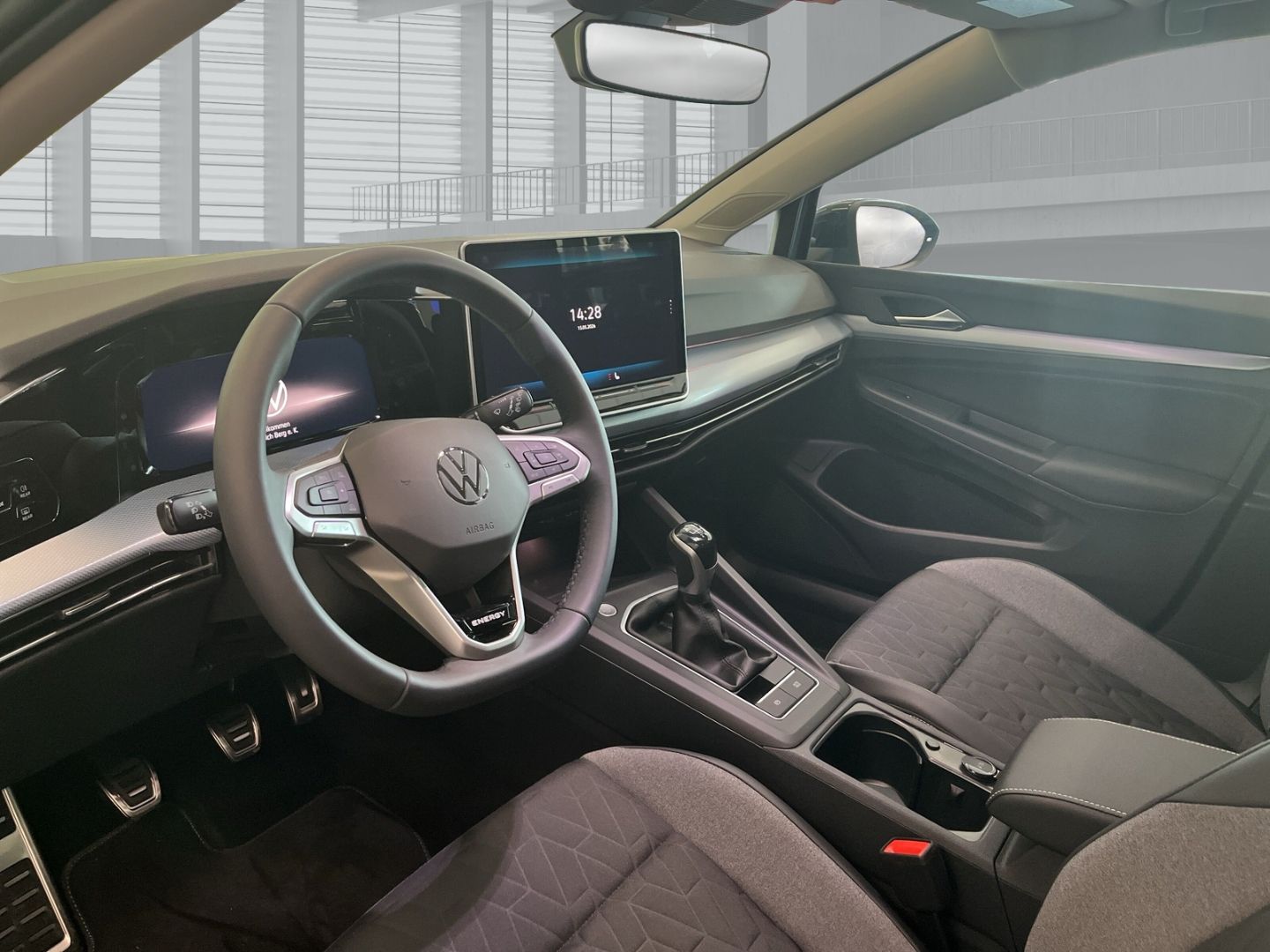 Fahrzeugabbildung Volkswagen Golf Energy Life 1.5 TSI AHK-el. klappb. Navi Di